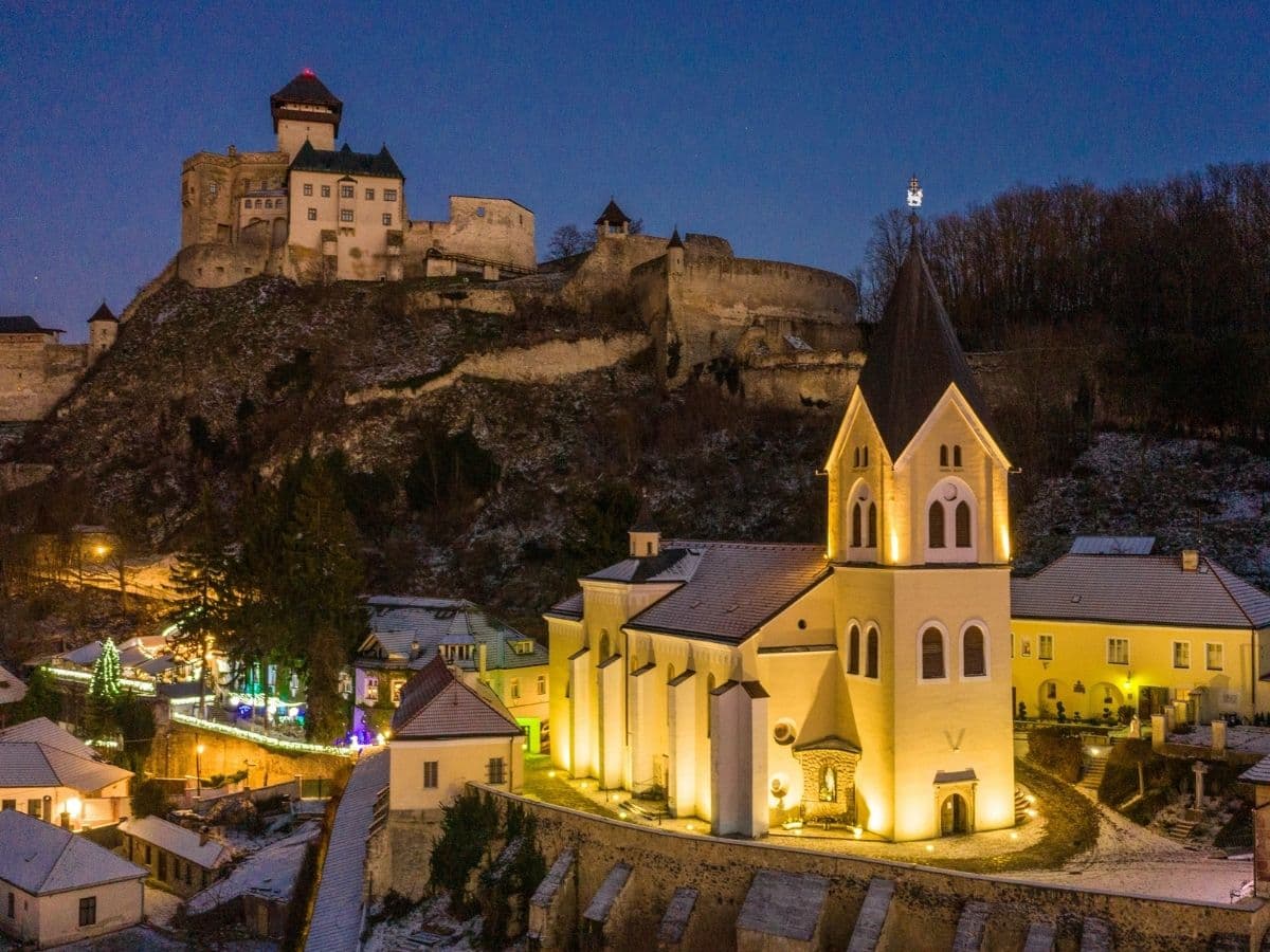 BRATİSLAVA - 16
